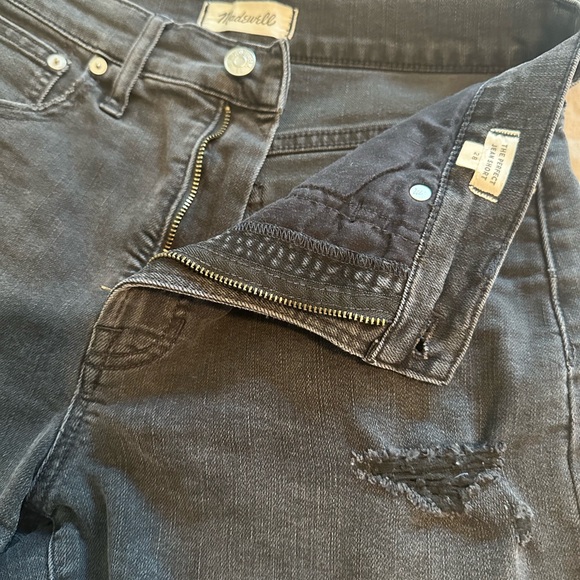 Sz 28 Madewell the Perfect Jean Short black washed distressed - Picture 4 of 7